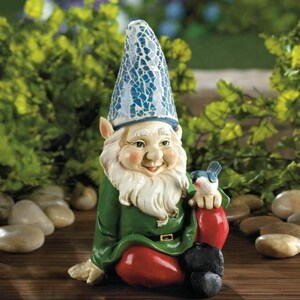 Garden gnome statue